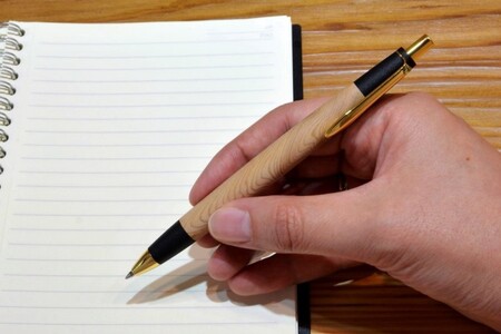 天然屋久杉無垢ボールペン(0.7mm)1本