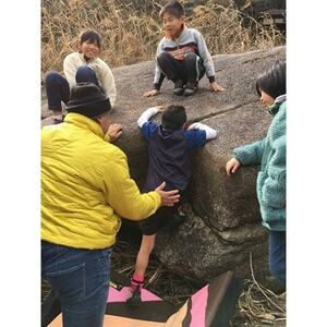 【笠置町】青空の下でアウトドアボルダリング体験 ＆ 手ぶらでバーベキュー【1202016】