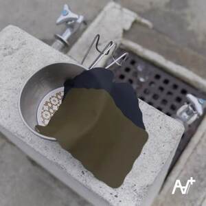 洗剤なしで油汚れが落とせる「マジッククロス」【1634632】