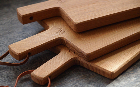 食卓ががらりと変わる 永尾さんのカッティングボード(ナラ) 雑貨 日用品 料理 木 手作り ハンドメイド