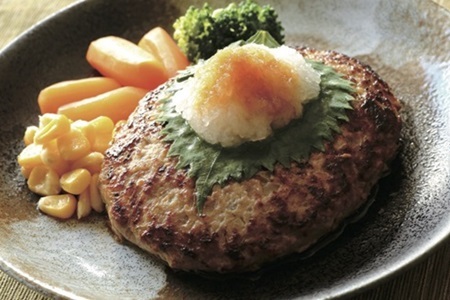 【2026年1月中旬以降発送】 お肉屋さんの自家製ハンバーグ 5個 ビーフ ハンバーグ 手作り こだわり 牛肉 国産 オリジナル 京都 丹波 ※北海道・沖縄・その他離島への配送不可 [010IZ007]