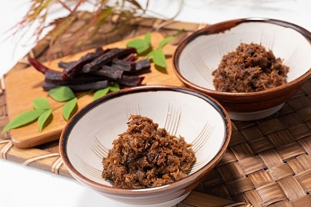 鹿肉燻製（3パック）と特製黒豆味噌仕立ての鹿肉のそぼろ煮セット [010DA002]