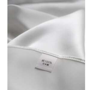 【シルクの枕カバー】×3枚 ひもで結ぶタイプ フリーサイズで大きな枕にも対応 白 無添加 ヘアケアに【1631527】