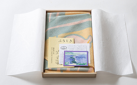 正絹縮緬友禅風呂敷 すずらん_装飾品・工芸品  鞄・バッグ かばん カバン_【1104283】