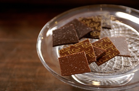 塩チョコレート ビター_OS233-0003