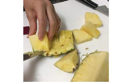 高級庖丁「武の包丁」モリブデン三徳包丁 刀身約168mm