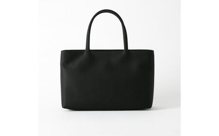 シンプルデザイン　フォーマルトートバッグ