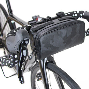 R250 U型フロントバッグ モノトーンカモフラ