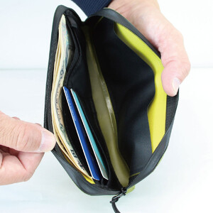 R250 防水スマートウォレットSL チャコールブラウン