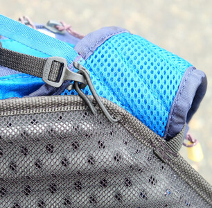 R250 バックパックパッド ブラック