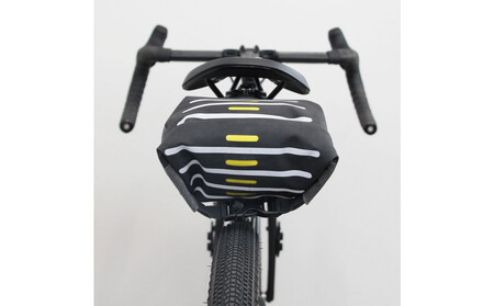 OsmaR250 防水サドルバッグスモール  グレー/ブラック