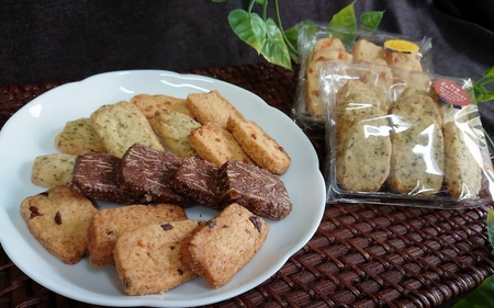 国産小麦を使用したクッキー6種詰め合わせ【csaz0002】