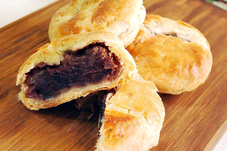 からすの森20個入 あんこパイ 銘菓 お菓子 おかし 焼菓子 焼き菓子 おやつ デザート 《虎屋sweets》[4757-4760]