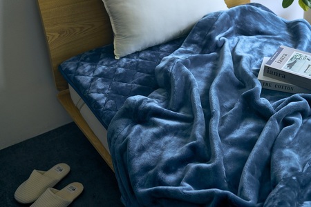 アクリル毛布 極暖 吸湿発熱 シングルサイズ 140×210cm | 毛布