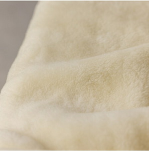 ジロンメリノウール ナチュラルホワイト ベビーサイズ 85×115cm