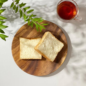 ＜定期便全3回＞【国産小麦使用】高級金賞食パン 角型 2本セット