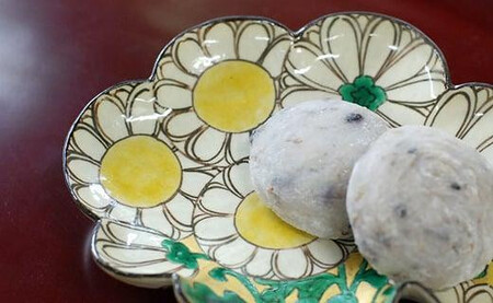 乾山写 菊型向付 2枚【水間焼伏原窯】