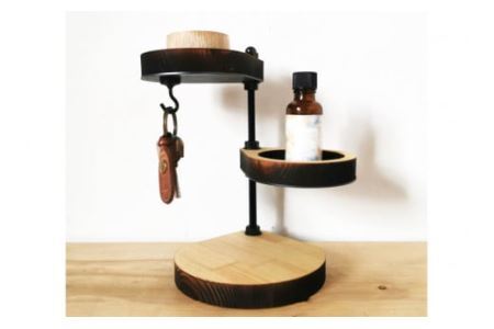 [落下防止タイプ] 角に置ける小さなしずくのスタンドシェルフ ナチュラル 2段 角置き 1個｜新星金属製作所 大阪府 守口市 インテリア 家具 花台 飾り棚 [0896]