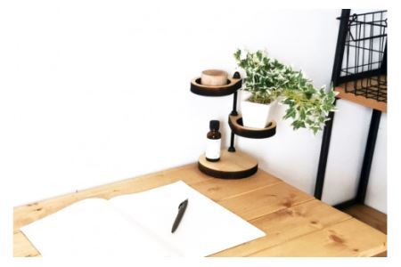 [落下防止タイプ] 角に置ける小さなしずくのスタンドシェルフ ナチュラル 2段 角置き 1個｜新星金属製作所 大阪府 守口市 インテリア 家具 花台 飾り棚 [0896]