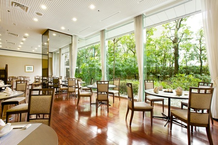 ホテル アゴーラ 大阪守口 レストラン割引券 5千円分｜ランチ ディナー 食事 ダイニング ビュッフェ 中華 [2111]