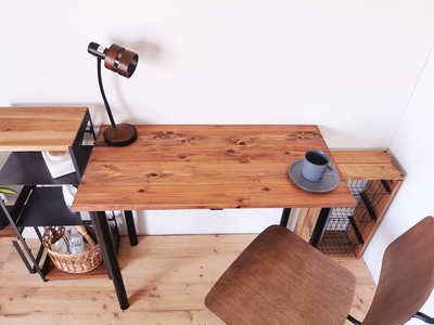 無垢材のデスク 約W100cm×D50cm ブラウン｜組立 簡単 工具不要 リビング 子供部屋 テーブル 家具 インテリア シェルフ 収納 日本製 [2141]