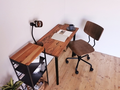 無垢材のデスク 約W100cm×D50cm ブラウン｜組立 簡単 工具不要 リビング 子供部屋 テーブル 家具 インテリア シェルフ 収納 日本製 [2141]