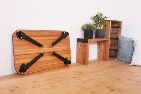 折りたたみローテーブル トースト型 Sサイズ (天然木／完成品) 木目が美しい横はぎ材使用｜新星金属製作所 大阪府 守口市 ナチュラル テーブル 折りたたみ ローテーブル リビング 子供 子供部屋 おしゃれ 家族 [2508]