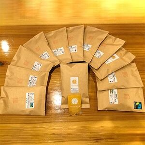 【自家焙煎】マホロバ珈琲堂 飲み比べ珈琲セット-豆-(100g×全10種)_飲料・ドリンク コーヒー豆 コーヒー・コーヒー豆 珈琲 珈琲豆_【1141914】