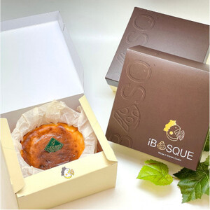 茨木バスクチーズケーキ ホール プレーン ピスタチオ_菓子・スイーツ ケーキ _【配送不可地域:離島】【1436428】