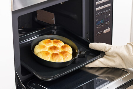 C211 ライクイット「PAN-17オーブンでも使える鉄フライパン20cm(深)」【フライパン 鉄 藤田金属 like-it 深型 FUJITA IH ガス 20センチ 着脱 ハンドル 日本製 町工場 職人 長持ち 国産 大阪府 八尾】