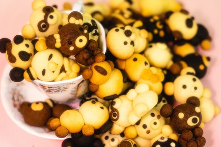 B277　カヌレ12個 ファンシーどうぶつクッキー2セット【洋菓子 お菓子 手作り かわいい 冷凍 保存 大阪 八尾市】