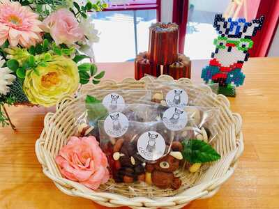 B277　カヌレ12個 ファンシーどうぶつクッキー2セット【洋菓子 お菓子 手作り かわいい 冷凍 保存 大阪 八尾市】