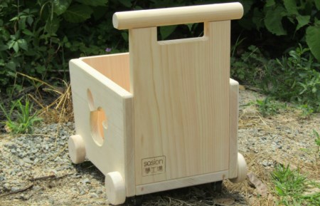 099h169 手作り木製 吉野の桧製 手押し車 型 片面透かし 大阪府泉佐野市 ふるさと納税サイト ふるなび