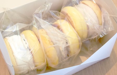 【スピード発送】パンケーキカフェcafeblowの「ふわふわパンケーキ」 3種3個(紅茶 コーヒー プレーン)