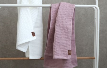 【ソフトハニカム】プレミアムタオル10枚セット（くすみ桜）+ソフトハニカム織ハーフハンカチ1枚