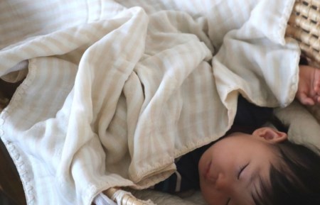 【eclat bebe】泉州南部織 4重ガーゼマルチケット（BeWh/Sサイズ）＜スピード発送＞