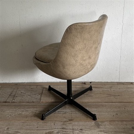 Comet Chair(コメットチェア)ビンテージ ベージュ【SWOF】_雑貨・日用品 椅子・チェア・ソファ 家具・インテリア _【1550692】