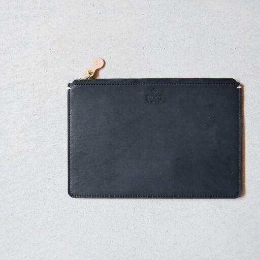 Teha’amana Square pouch L テハマナ スクエアポーチ L スモーク ブラック 革 皮 雑貨 おしゃれ レザー 本革 こだわりの逸品 地域特産品 ギフト 自分用 人気 おすすめ Teha’amana Square pouch L テハマナ スクエアポーチ L スモーク ブラック 革 皮 雑貨 おしゃれ レザー 本革 こだわりの逸品 地域特産品 ギフト 自分用 人気 おすすめ
