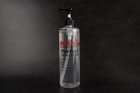 高濃度ヒト幹細胞培養液配合 化粧水2本セット (4571365221950-2)