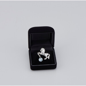 102509-2 颯爽と駆け上がる「駿馬ピンブローチ」