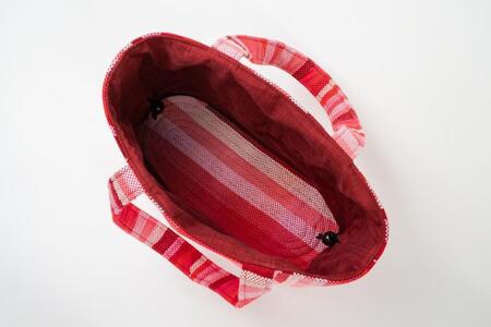 手織り布のトートバッグ