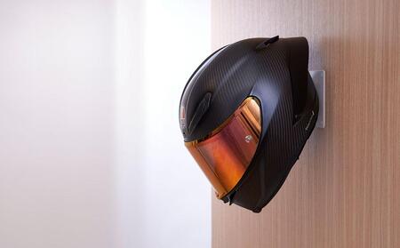 ヘルメット壁掛けホルダー 白