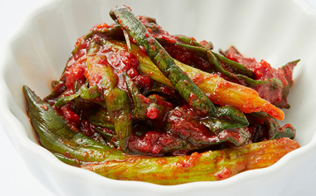 大阪府和泉市産の九条ネギを使用したネギキムチ(200g入×5袋)。道の駅オリジナルキムチです。【配送不可地域：離島・沖縄県】【1498503】