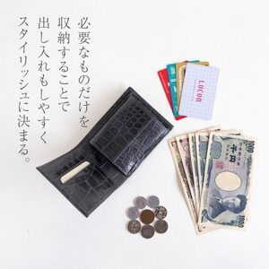 クロコエンボスレザー 二つ折り財布】ハーフウォレット 財布 ワニ革 型