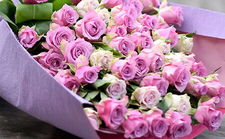 紫バラ70本【 花 薔薇 花束 バラ フラワーアレンジメント フラワー 花 フラワーギフト 花束 】