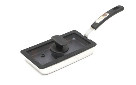 No.385 卵1ケで厚焼玉子が出来るIH対応ステンレス玉子焼スリム型＆専用シリコンカバー（フタ付）