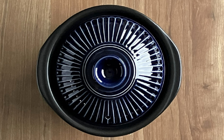 マジカル深土鍋 IH 2合炊き菊花 瑠璃 - 土鍋でふっくらご飯！IH対応 水量目盛り線つき