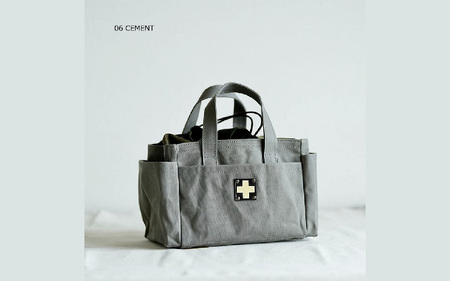 木の庄帆布 ミルクトートラウンドバッグ#06 CEMENT / BLACK ｰ シンプルでいて、使い方は無限大 自由自在なトートバッグ