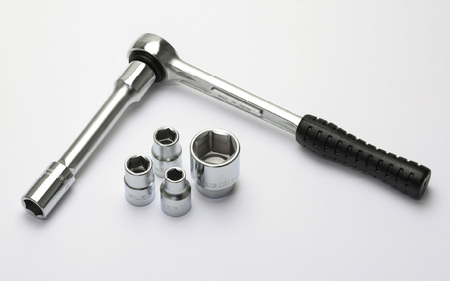 ソケットレンチセット差込角1/2(12.7mm) F418M-F - 精密さが生む強さ。FLAG工具の真髄。