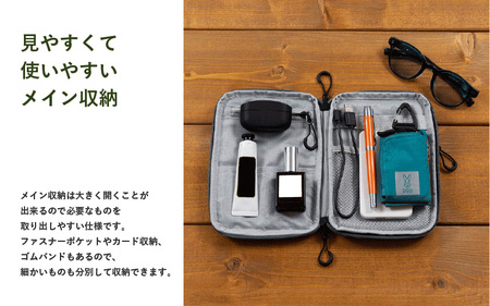 【DOD】グラサコ(BA030-CA) - 表面に2ヶ所のサングラス用収納があるサコッシュ